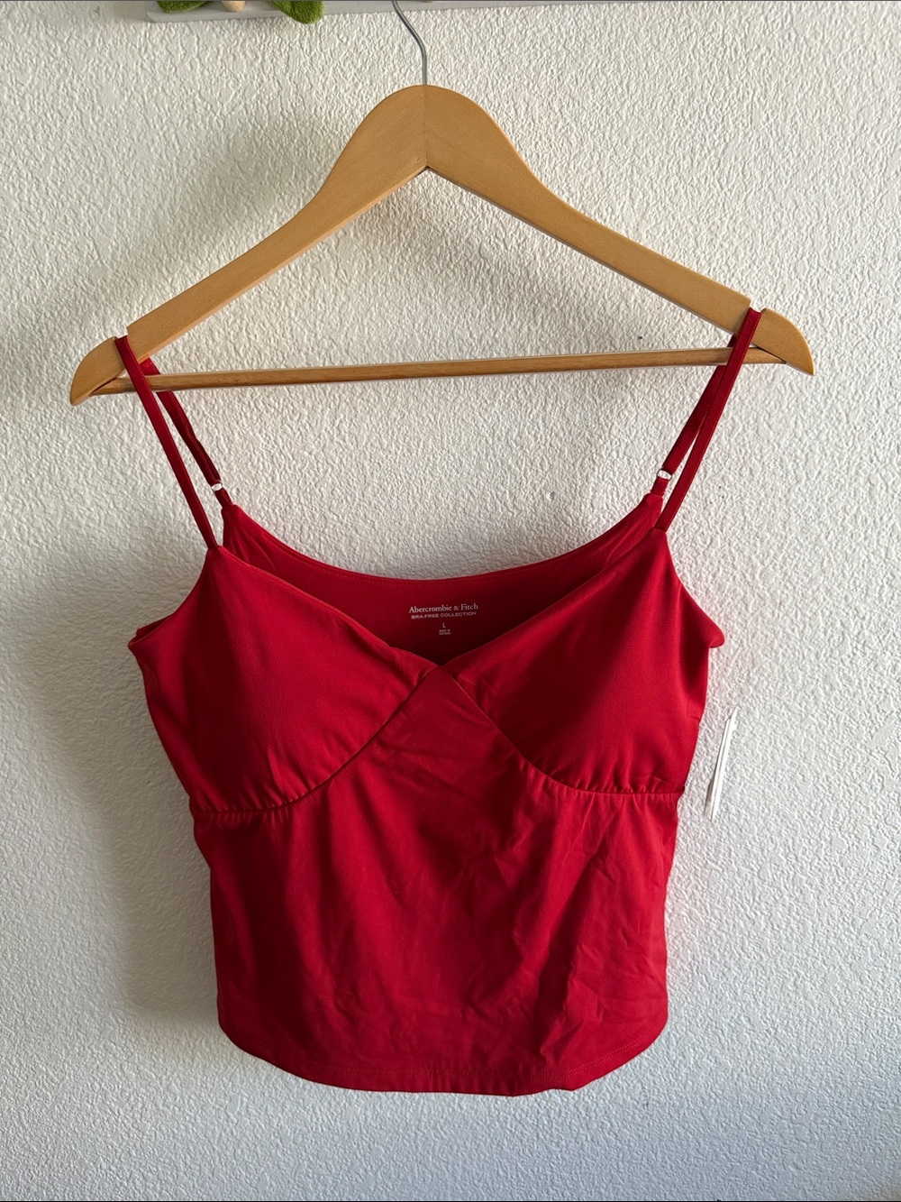Abercrombie & Fitch Bright Red Spaghetti Strap Cami built in bra NWT